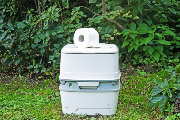 Best Portable restroom trailer rental  in San Carlos Park, FL
