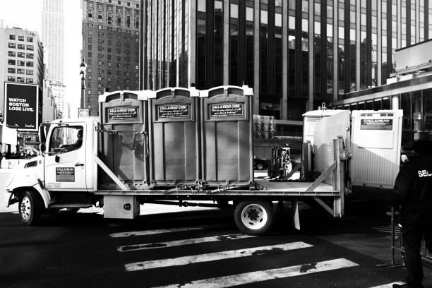 Best Emergency porta potty rental  in San Carlos Park, FL